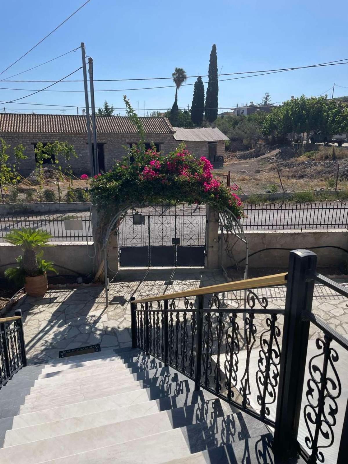 Αρχοντικό Αρχαία Κόρινθος Villa Corinth Exteriör bild
